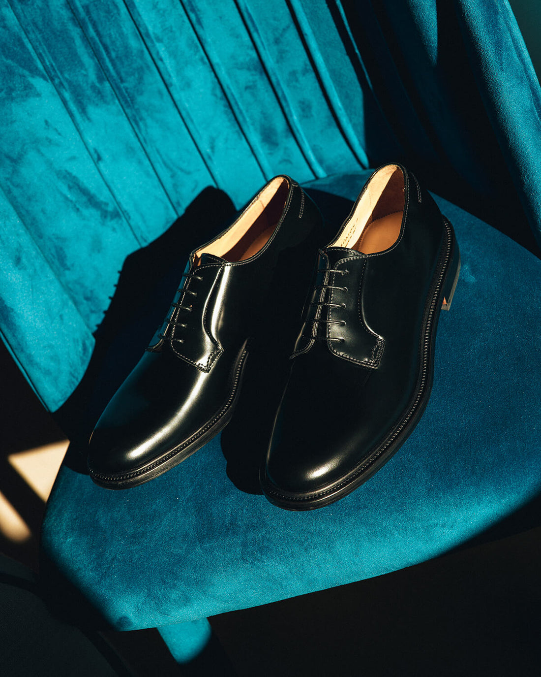 Men's Shoes with Blue Trousers: Pairings for Navy, Denim and Every Shade